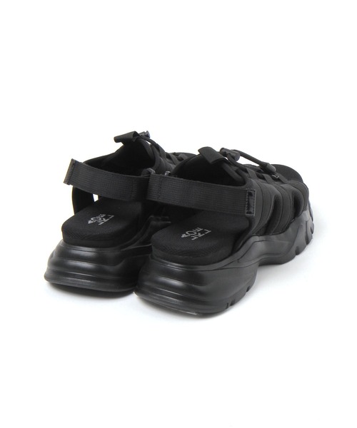 LAKOLE(ラコレ)の「コード厚底スポーツサンダル / 637943(サンダル・メンズ・ホワイト×ブラック/ブラック・MEDIUM/LARGE)」の8枚目の写真