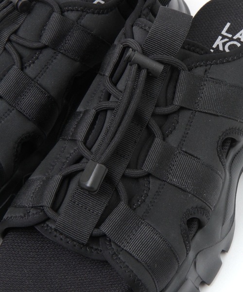 LAKOLE(ラコレ)の「コード厚底スポーツサンダル / 637943(サンダル・メンズ・ホワイト×ブラック/ブラック・MEDIUM/LARGE)」の11枚目の写真