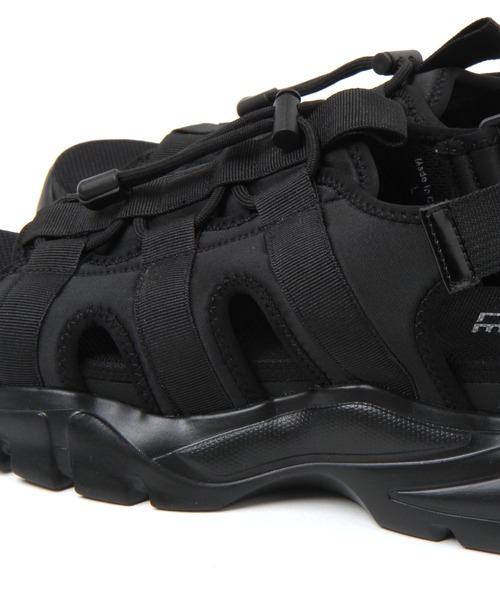 LAKOLE(ラコレ)の「コード厚底スポーツサンダル / 637943(サンダル・メンズ・ホワイト×ブラック/ブラック・MEDIUM/LARGE)」の12枚目の写真