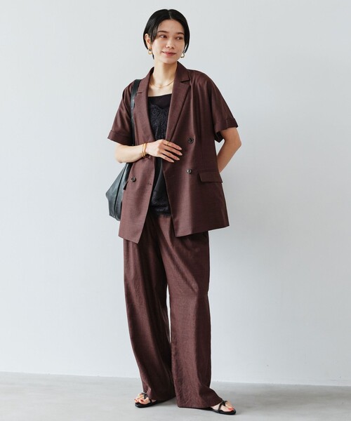 green label relaxing（グリーンレーベルリラクシング）の「［size SHORT/TALLあり］ライト リネンライク タック ワイドパンツ UVカット 通気性（スラックス・レディース・ダークブラウン/ネイビー/ナチュラル・40/38/36/SHORT/TALL）」の8枚目の写真