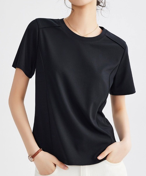 SallyLunn(サリーラン)の「【美シルエット】切替デザインコンパクトTシャツ(Tシャツ/カットソー・レディース・ホワイト/ブラック/アイボリー・MEDIUM/LARGE)」の4枚目の写真