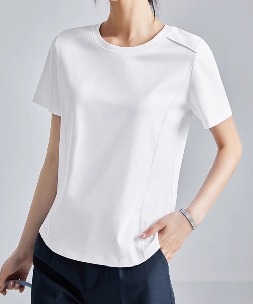 SallyLunn(サリーラン)の「【美シルエット】切替デザインコンパクトTシャツ(Tシャツ/カットソー・レディース・ホワイト/ブラック/アイボリー・MEDIUM/LARGE)」の11枚目の写真