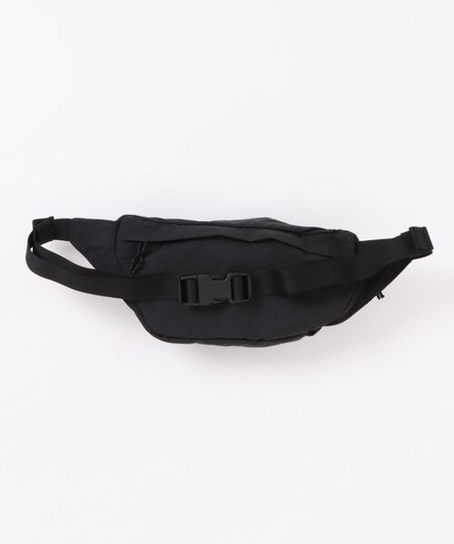 THE NORTH FACE(ザノースフェイス)の「THE NORTH FACE ウエストバッグ(ボディバッグ/ウエストポーチ・メンズ・ブラック・FREE)」の2枚目の写真