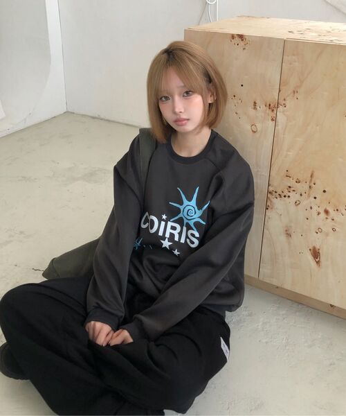 COIRIS_（コイリス）の「アスト スウェット 男女共用 (3カラー)（スウェット・レディース・ブラック/チャコールグレー/グレー・FREE）」の15枚目の写真