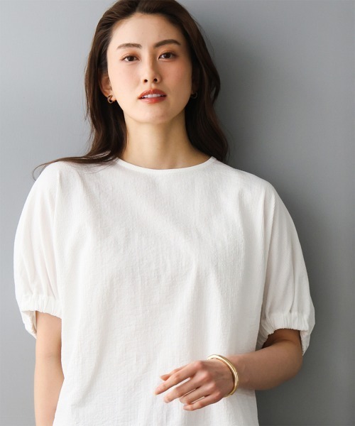MICHEL KLEIN（ミッシェル・クラン）の「[新色追加/接触冷感]サッカードルマンスリーブカットソー（Tシャツ/カットソー・レディース・ダークインディゴブルー/ブラック/ライトグレー/ホワイト/ブラウン/ネイビー・38）」の2枚目の写真