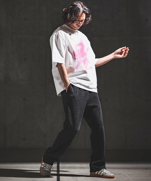 GLIMCLAP(グリムクラップ)の「mt10460- Graphic Art Print T-shirt プリントTシャツ(202-058-gls-cg)(Tシャツ/カットソー・メンズ・ブラック×ホワイト/ホワイト×ピンク/ブラック×ブルー/ホワイト×ブラック・S/M/L)」の8枚目の写真