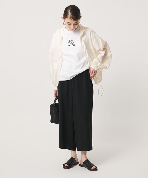UNITED ARROWS（ユナイテッドアローズ）の「ショート ボリューム ブルゾン ‐ウォッシャブル‐（ブルゾン・レディース・ブラック/ダークグレー/ホワイト・FREE）」の7枚目の写真