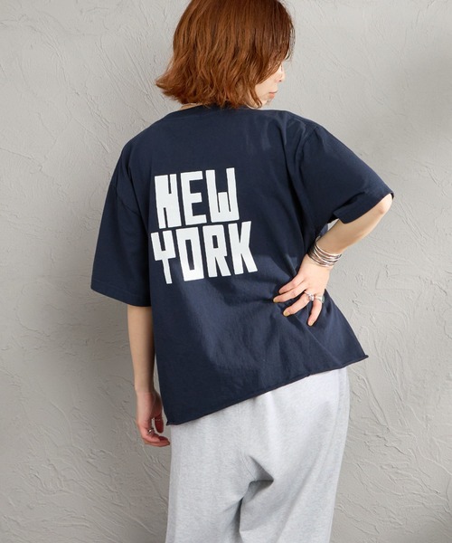 FUNG（ファング）の「[FUNG/ファング] N.Y FB カットオフ プリントＴシャツ（Tシャツ/カットソー・レディース・ホワイト/ネイビー・M）」の4枚目の写真