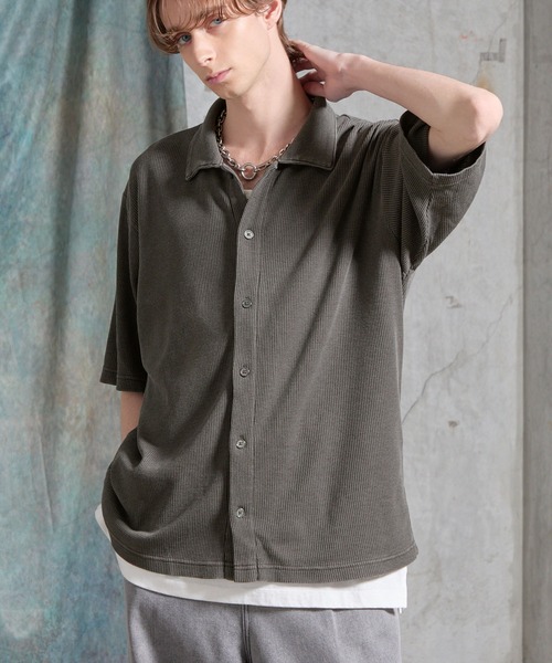 SERACE(セラス)の「【SERACE】Vintage waffle collared short sleeve cardigan / ヴィンテージワッフル襟付き半袖カーディガン(シャツ/ブラウス・メンズ・ブラック/グレー・M/L/S)」の7枚目の写真