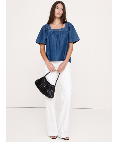Banana Republic(バナナリパブリック)の「シャンブレー スクエアネック トップス(シャツ/ブラウス・レディース・ブルー・S/XS/M/L)」の2枚目の写真