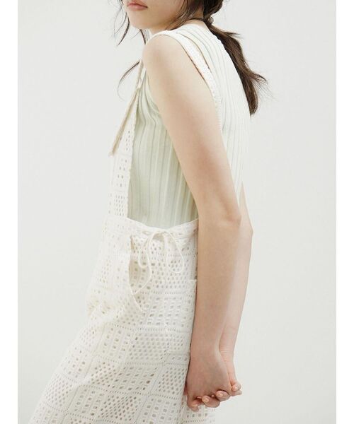 FIKA.（フィーカ）の「Motif  lace overalls（サロペット/オーバーオール・レディース・オフホワイト/ブラック・FREE）」の9枚目の写真