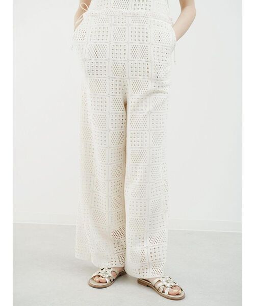 FIKA.（フィーカ）の「Motif  lace overalls（サロペット/オーバーオール・レディース・オフホワイト/ブラック・FREE）」の12枚目の写真