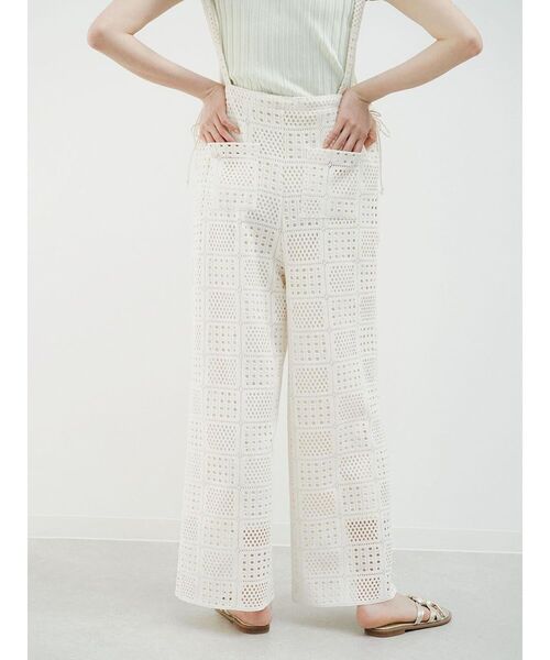 FIKA.（フィーカ）の「Motif  lace overalls（サロペット/オーバーオール・レディース・オフホワイト/ブラック・FREE）」の13枚目の写真