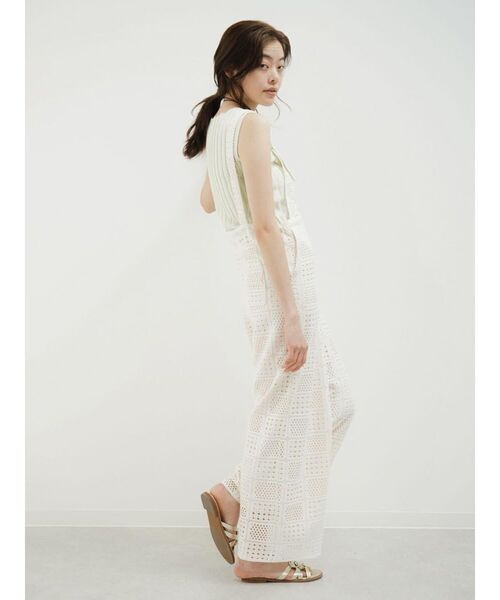 FIKA.（フィーカ）の「Motif  lace overalls（サロペット/オーバーオール・レディース・オフホワイト/ブラック・FREE）」の15枚目の写真