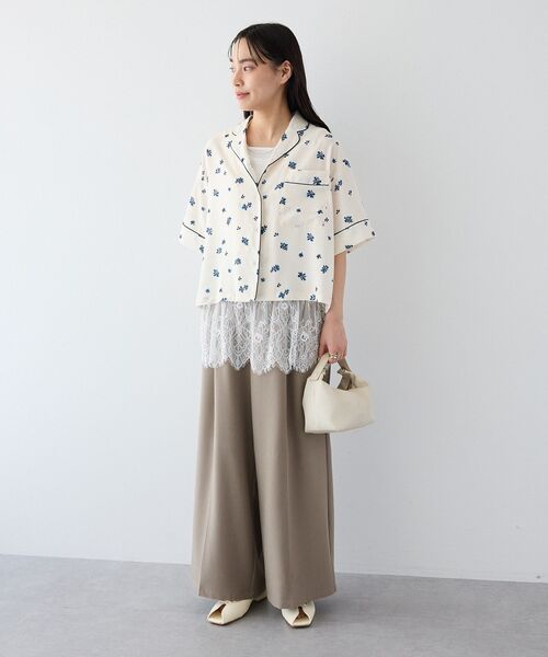 CRAFT STANDARD BOUTIQUE(クラフトスタンダードブティック)の「ボタニカルプリントオープンカラーシャツ(シャツ/ブラウス・レディース・ネイビー/アイボリー・FREE)」の17枚目の写真