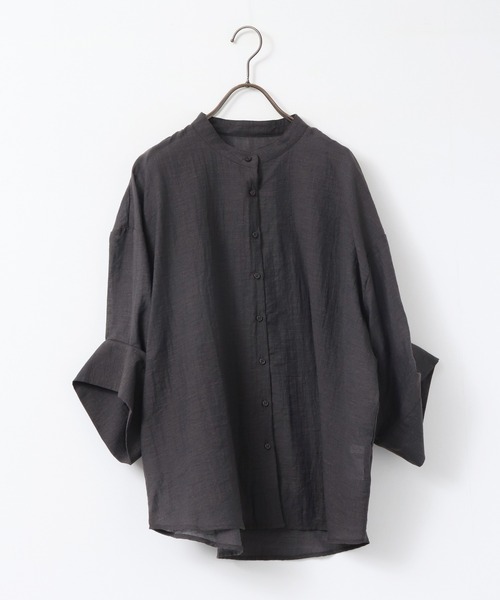 hunch(ハンチ)の「ハイツイストスラブ ドルマンシャツ(シャツ/ブラウス・レディース・ブルー/オフホワイト/チャコール/ライトピンク・FREE)」の11枚目の写真