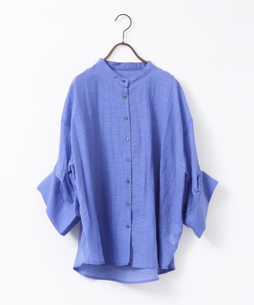 hunch(ハンチ)の「ハイツイストスラブ ドルマンシャツ(シャツ/ブラウス・レディース・ブルー/オフホワイト/チャコール/ライトピンク・FREE)」の13枚目の写真