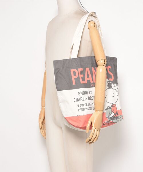 PEANUTS(ピーナッツ)の「PEANUTS ポップマガジンキャンバストート(トートバッグ・レディース・ライトグリーン/オレンジ/ブラウン/パープル/スカイブルー/レッド・FREE)」の7枚目の写真