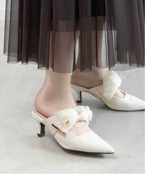RANDA(ランダ)の「ボリュームリボンミュールパンプス(パンプス・レディース・ホワイト系その他/ブラック/アイボリー・L/M/S/LL)」の12枚目の写真