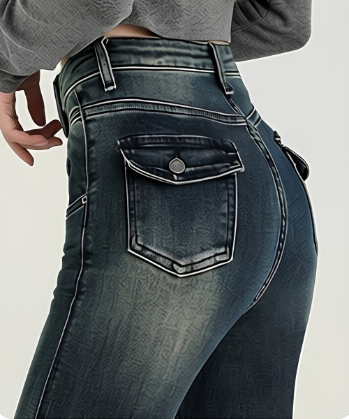 center i(センターアイ)の「美脚ハイウエストフレアデニムパンツ(デニムパンツ・レディース・ネイビー・S/M/L)」の9枚目の写真