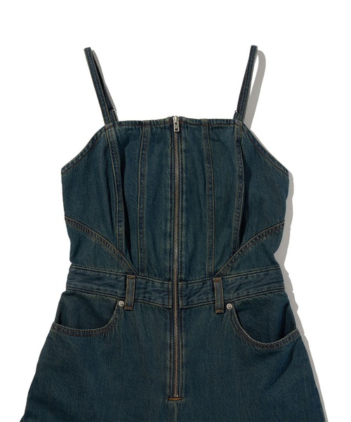Levi's(リーバイス)の「Levi's/リーバイス シーム ジャンプスーツ ミディアムインディゴ(サロペット/オーバーオール・レディース・ダークインディゴブルー・XS/S/M)」の6枚目の写真
