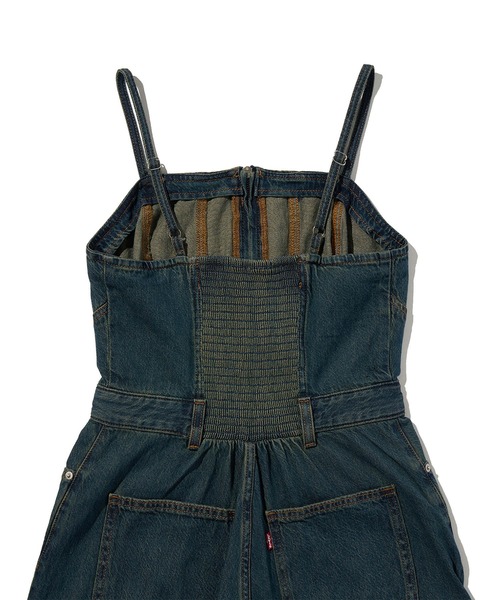 Levi's(リーバイス)の「Levi's/リーバイス シーム ジャンプスーツ ミディアムインディゴ(サロペット/オーバーオール・レディース・ダークインディゴブルー・XS/S/M)」の7枚目の写真