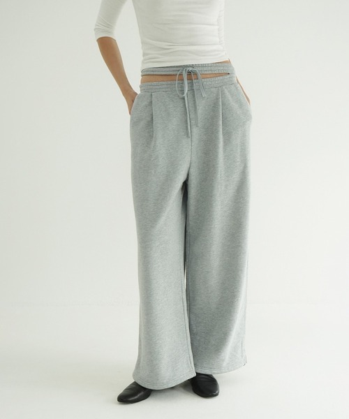 CLANE(クラネ)の「SLASH WAIST SWEAT PANTS(スウェットパンツ・レディース・ブラウン/ブラック/グレー・1/2)」の3枚目の写真