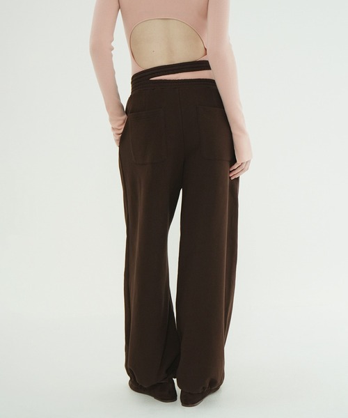 CLANE(クラネ)の「SLASH WAIST SWEAT PANTS(スウェットパンツ・レディース・ブラウン/ブラック/グレー・1/2)」の6枚目の写真