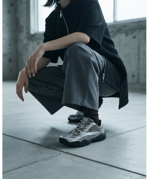 FILA(フィラ)の「FILA ECHAPPE MS v2 / フィラエシャッペエムエスブイ2(スニーカー・レディース・ダークグレー・23.0cm/23.5cm/24.0cm/24.5cm/25.0cm/25.5cm/26.0cm/26.5cm)」の1枚目の写真