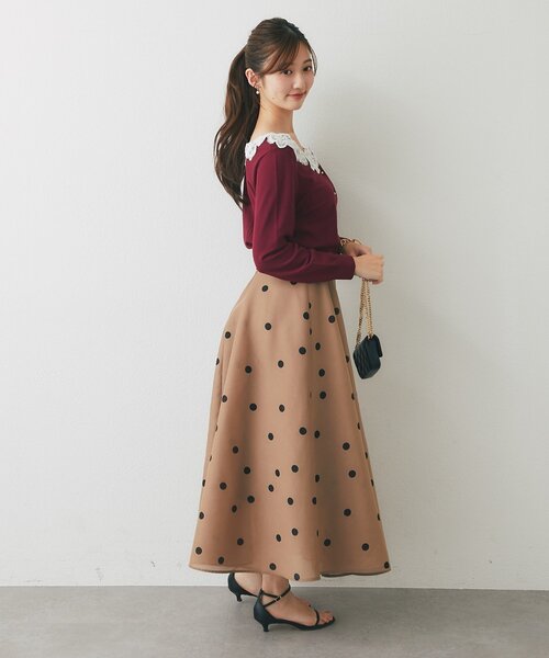 La boutique BonBon(ラブティックボンボン)の「【お気に入り総選挙3位!・最強愛されニット】スクエアネックレース付きカーディガン(カーディガン/ボレロ・レディース・ネイビー/ブラウン/オフホワイト/ボルドー・FREE)」の5枚目の写真
