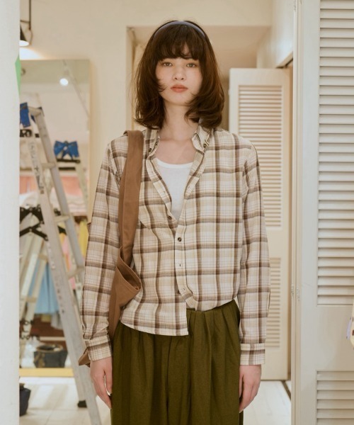 common gull products.(コモンガルプロダクツ)の「光の衣替えシャツ(シャツ/ブラウス・レディース・グレー系/ベージュ系/イエロー系・SMALL/MEDIUM/LARGE)」の19枚目の写真