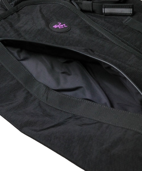 Gramicci(グラミチ)の「●GRAMICCI(グラミチ) ●MESSENGER BAG(メッセンジャーバッグ・メンズ・ブラック・FREE)」の8枚目の写真
