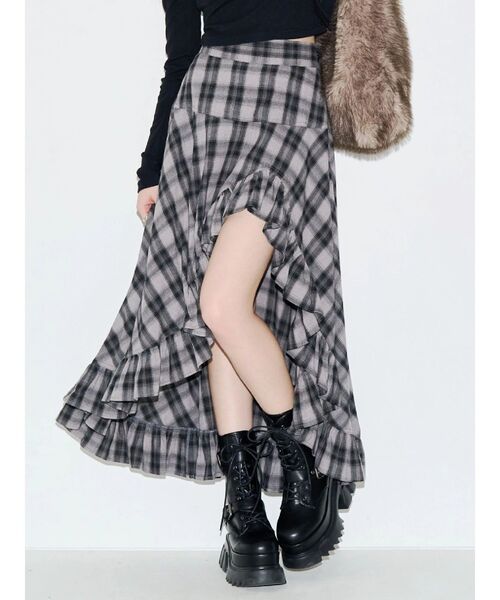 EVRIS(エヴリス)の「ランダムチェックアシンメトリースカート(スカート・レディース・グレー/ホワイト・SMALL/MEDIUM)」の2枚目の写真