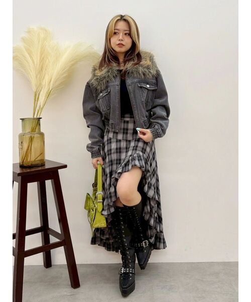 EVRIS(エヴリス)の「ランダムチェックアシンメトリースカート(スカート・レディース・グレー/ホワイト・SMALL/MEDIUM)」の7枚目の写真