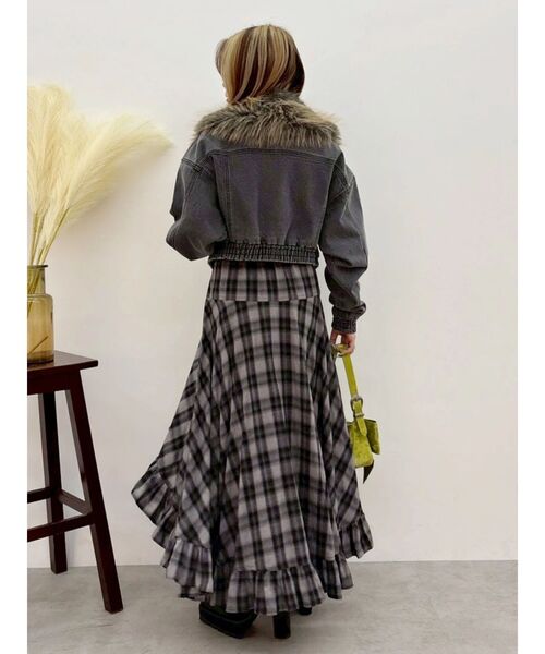 EVRIS(エヴリス)の「ランダムチェックアシンメトリースカート(スカート・レディース・グレー/ホワイト・SMALL/MEDIUM)」の10枚目の写真