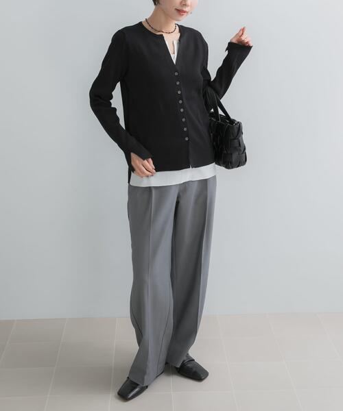 URBAN RESEARCH ROSSO WOMEN(アーバンリサーチ ロッソ)の「Torrazzo Donna LAYERED V-NECK TOP(ニット/セーター・レディース・ブラック/グレー・FREE)」の6枚目の写真