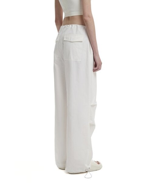 TRUNK PROJECT(トランクプロジェクト)の「Drawstring Pants_White(スウェットパンツ・レディース・ホワイト・LARGE/X-SMALL/SMALL)」の2枚目の写真