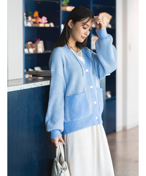 Te chichi(テチチ)の「畦フェザーミックスニットカーディガン《2026 AUTUMN LOOK item》(カーディガン/ボレロ・レディース・オフホワイト/サックスブルー/グレー・F)」の20枚目の写真
