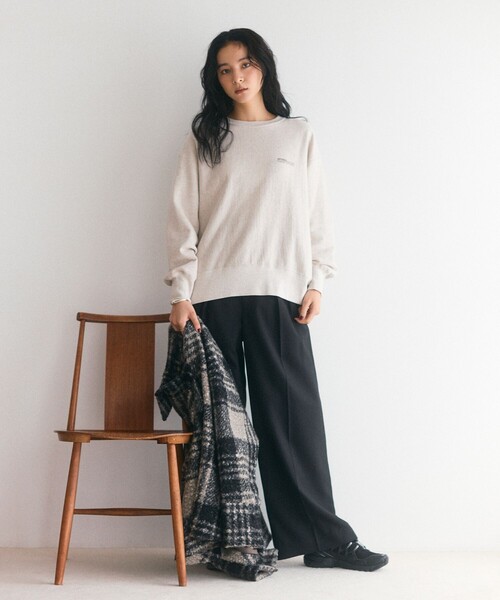 AMERICANA(アメリカーナ)の「Americana/アメリカーナ Americana × Firsthand 別注 裏毛 アウトラインロゴプリント ロングスリーブTシャツ(Tシャツ/カットソー・レディース・モカ/オフホワイト/チャコールグレー・FREE)」の7枚目の写真