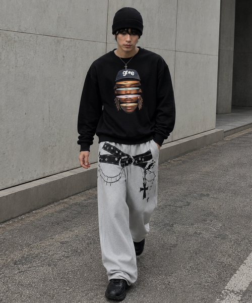 GRAVER ORDINARY（グレイバーオーディナリー）の「[ODNR UNISEX]Face Grae スウェット_Navy（スウェット・レディース・ネイビー・SMALL/MEDIUM/LARGE）」の6枚目の写真