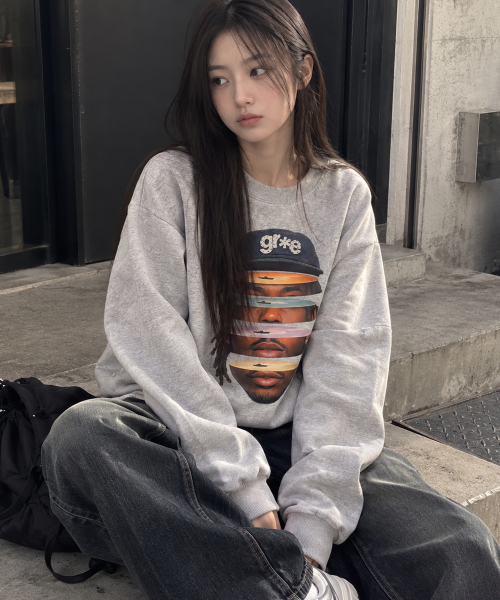 GRAVER ORDINARY（グレイバーオーディナリー）の「[ODNR UNISEX]Face Grae スウェット_Navy（スウェット・レディース・ネイビー・SMALL/MEDIUM/LARGE）」の9枚目の写真