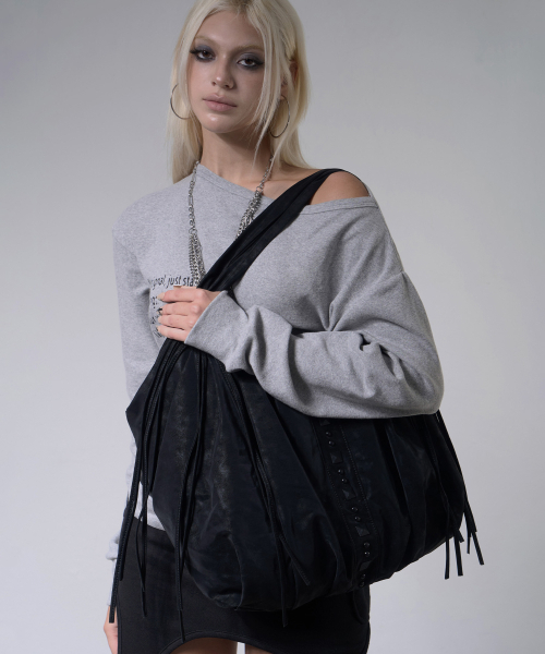 FANCY CLUB（ファンシークラブ）の「ドレープフリンジ hoboバッグ (BLACK) F26ZE405（ショルダーバッグ・レディース・その他・FREE）」の3枚目の写真