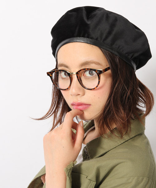 Me%（ミィパーセント）の「ベロアベレー　731710（ハンチング/ベレー帽・レディース・ピンク/ブラック/ベージュ・FREE）」の2枚目の写真