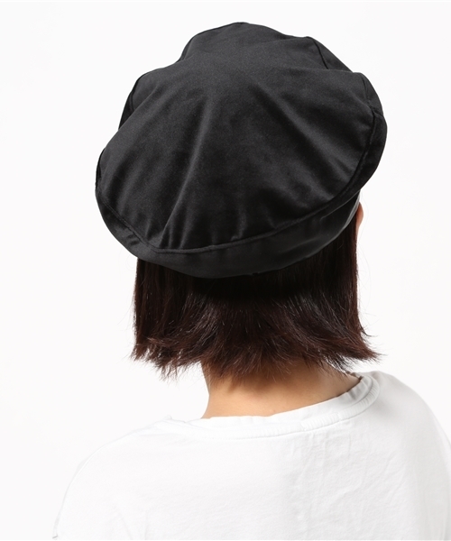 Me%（ミィパーセント）の「ベロアベレー　731710（ハンチング/ベレー帽・レディース・ピンク/ブラック/ベージュ・FREE）」の5枚目の写真