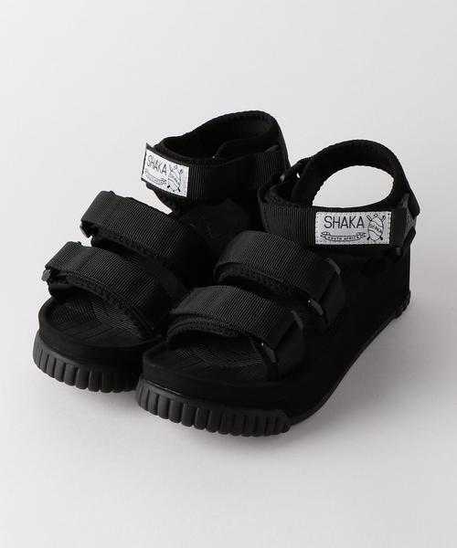 Another Edition(アナザーエディション)の「SHAKA NEO BUNGY PLATFORM〈シャカ〉(サンダル・レディース・ブラック/ネイビー・24.0cm/23.0cm)」の2枚目の写真