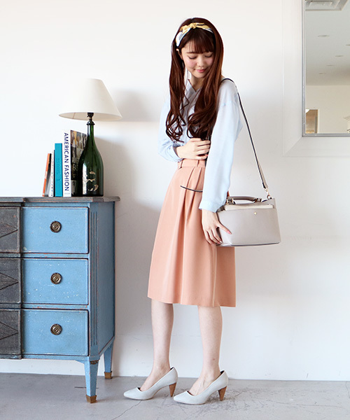 N.(N. Natural Beauty Basic)(エヌエヌナチュラルビューティーベーシック)の「ベルトタックフレアスカート(スカート・レディース・ホワイト/ピンク/ブルー・MEDIUM)」の8枚目の写真