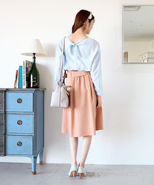 N.(N. Natural Beauty Basic)(エヌエヌナチュラルビューティーベーシック)の「ベルトタックフレアスカート(スカート・レディース・ホワイト/ピンク/ブルー・MEDIUM)」の9枚目の写真