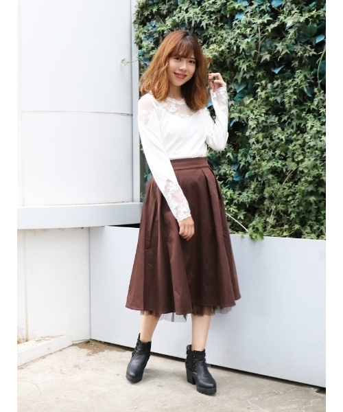 dazzlin（ダズリン）の「チュールレースデザインカットトップス