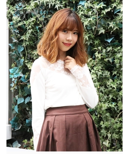 dazzlin（ダズリン）の「チュールレースデザインカットトップス（Tシャツ/カットソー・レディース・ブラック/ネイビー/オフホワイト・FREE）」の10枚目の写真