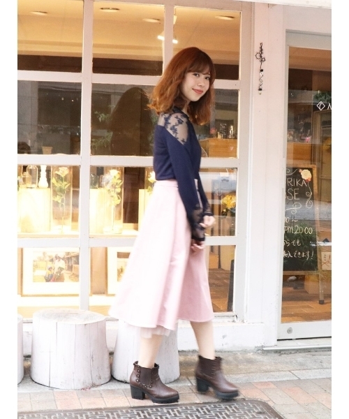 dazzlin（ダズリン）の「チュールレースデザインカットトップス（Tシャツ/カットソー・レディース・ブラック/ネイビー/オフホワイト・FREE）」の14枚目の写真